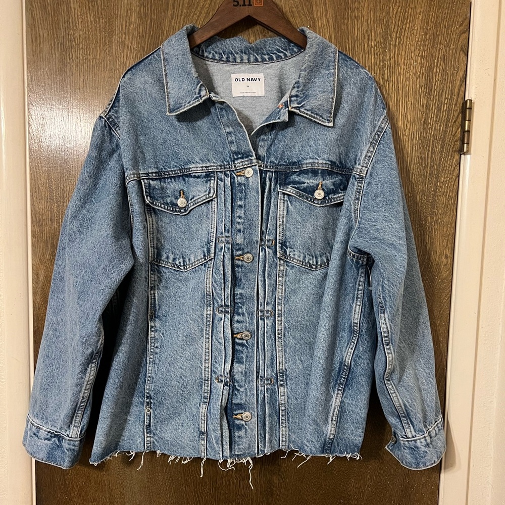 NWOT Old Navy Distressed Jean Jacket Size 3X
